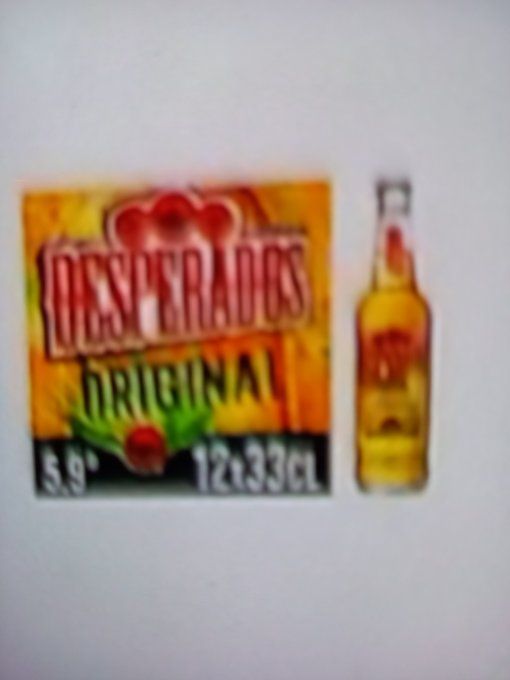 DESPARADOS ORIGINAL  BIÈRE  AROMATISÉE À  UN SPIRITUEUX  À  BASE  D'AGAVE  5 9° 12 × 33 CL