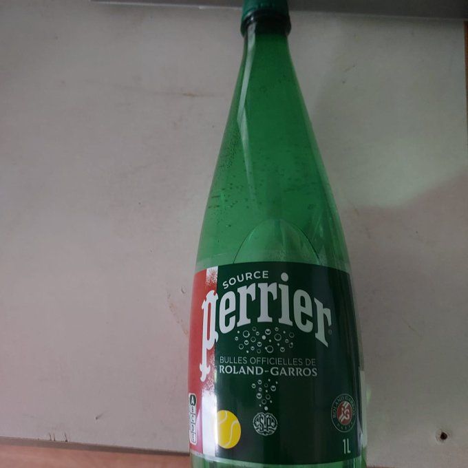 Perrier 1 L   pack de 6 bouteilles 